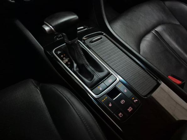 Kia Optima IV с пробегом 2018 года, цена 1 570 000 рублей, 250324 км, седан, Автокод Объявления