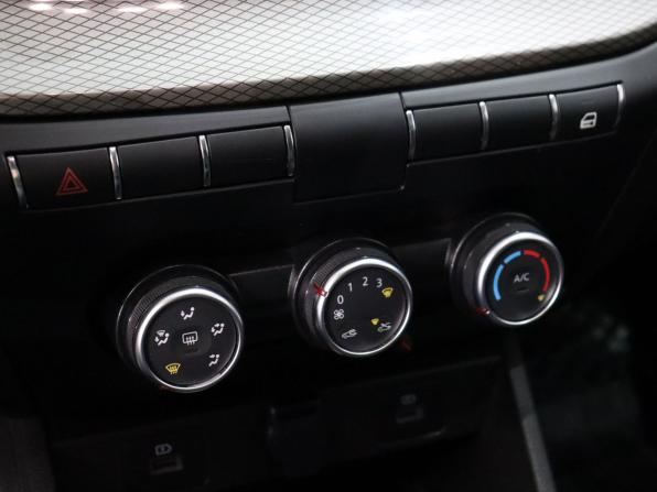 Lada (ВАЗ) Vesta I Рестайлинг (NG) с пробегом 2023 года, цена 1 280 000 рублей, 17993 км, седан, Автокод Объявления