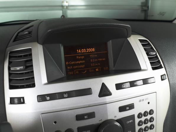 Opel Zafira B Рестайлинг с пробегом 2008 года, цена 525 999 рублей, 313945 км, компактвэн, Автокод Объявления