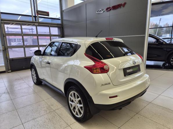 Nissan Juke I Рестайлинг с пробегом 2014 года, цена 1 249 000 рублей, 104094 км, внедорожник, Автокод Объявления