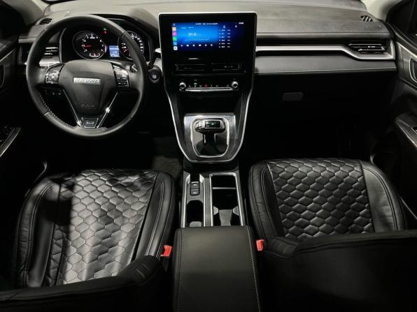 Haval M6 II с пробегом 2023 года, цена 1 660 000 рублей, 45317 км, внедорожник, Автокод Объявления