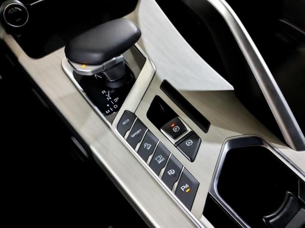 Geely Coolray I с пробегом 2024 года, цена 1 995 000 рублей, 42384 км, внедорожник, Автокод Объявления