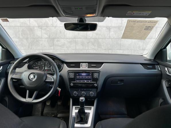 Skoda Octavia III (A7) Рестайлинг с пробегом 2017 года, цена 1 700 000 рублей, 143137 км, лифтбек, Автокод Объявления