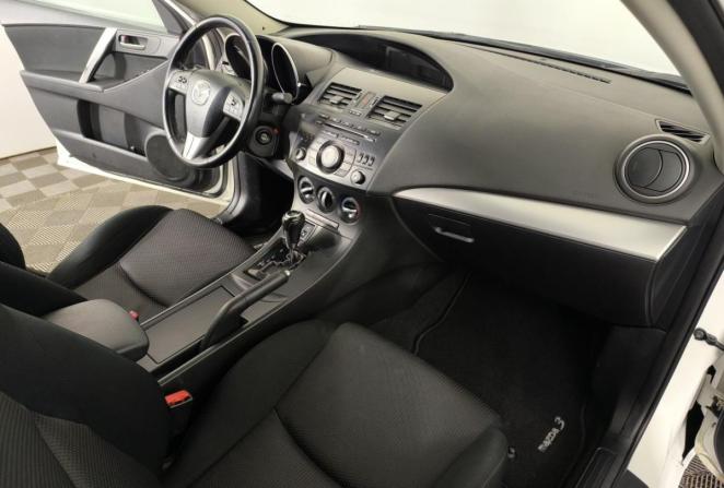 Mazda 3 II (BL) Рестайлинг с пробегом 2013 года, цена 1 115 000 рублей, 137745 км, седан, Автокод Объявления