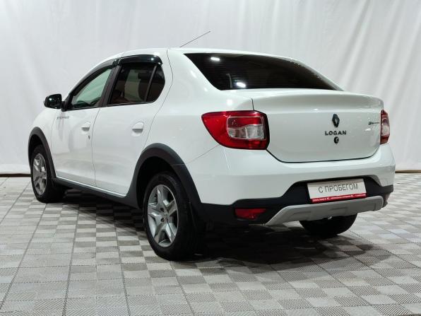 Renault Logan II Рестайлинг с пробегом 2021 года, цена 990 000 рублей, 59850 км, седан, Автокод Объявления