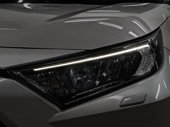 Toyota RAV4 V (XA50) с пробегом 2021 года, цена 3 050 000 рублей, 62472 км, внедорожник, Автокод Объявления
