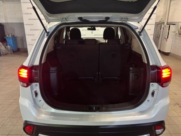Mitsubishi Outlander III Рестайлинг 2 с пробегом 2017 года, цена 1 329 000 рублей, 207000 км, внедорожник, Автокод Объявления