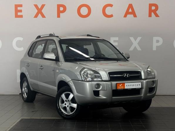 Hyundai Tucson I с пробегом 2007 года, цена 830 000 рублей, 196581 км, внедорожник, Автокод Объявления