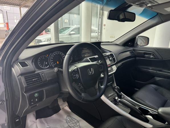 Honda Accord IX с пробегом 2013 года, цена 1 350 000 рублей, 205000 км, седан, Автокод Объявления