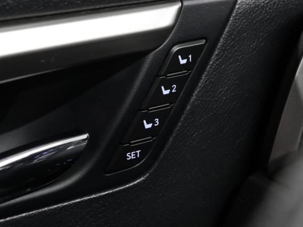 Lexus RX IV Рестайлинг с пробегом 2019 года, цена 4 897 000 рублей, 91362 км, внедорожник, Автокод Объявления