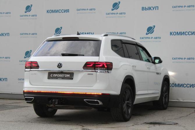 Volkswagen Atlas I Рестайлинг с пробегом 2021 года, цена 4 400 000 рублей, 60000 км, внедорожник, Автокод Объявления
