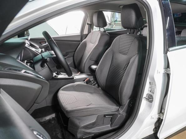 Ford Focus III Рестайлинг с пробегом 2016 года, цена 1 399 000 рублей, 81451 км, хэтчбек, Автокод Объявления