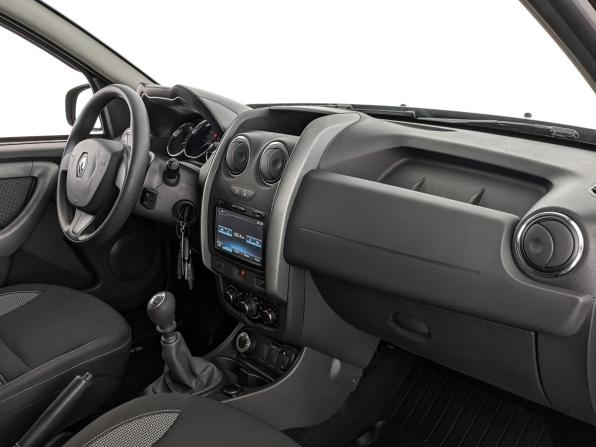 Renault Duster I Рестайлинг с пробегом 2018 года, цена 1 750 000 рублей, 16025 км, внедорожник, Автокод Объявления
