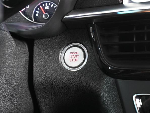 Kia Optima IV Рестайлинг с пробегом 2020 года, цена 2 039 000 рублей, 195132 км, седан, Автокод Объявления