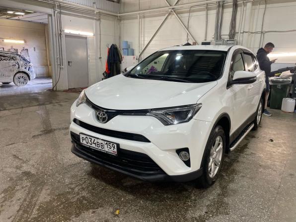 Toyota RAV4 IV (XA40) Рестайлинг с пробегом 2016 года, цена 2 190 000 рублей, 137712 км, внедорожник, Автокод Объявления