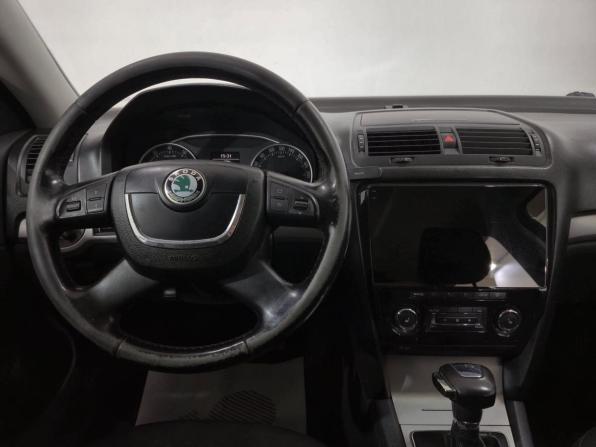 Skoda Octavia II (A5) Рестайлинг с пробегом 2012 года, цена 500 000 рублей, 227907 км, лифтбек, Автокод Объявления