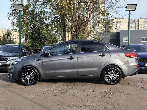 Kia Rio III Рестайлинг с пробегом 2015 года, цена 1 089 000 рублей, 115800 км, седан, Автокод Объявления