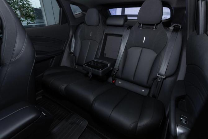 Новый Omoda C7 2026 года, цена 3 099 000 рублей, внедорожник, Автокод Объявления