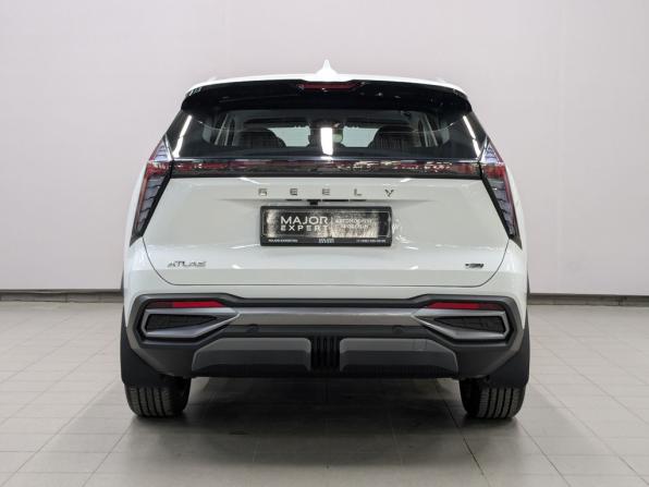 Geely Atlas II с пробегом 2024 года, цена 3 100 000 рублей, 7418 км, внедорожник, Автокод Объявления