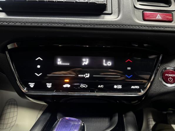 Honda Vezel I с пробегом 2014 года, цена 1 510 000 рублей, 120309 км, внедорожник, Автокод Объявления