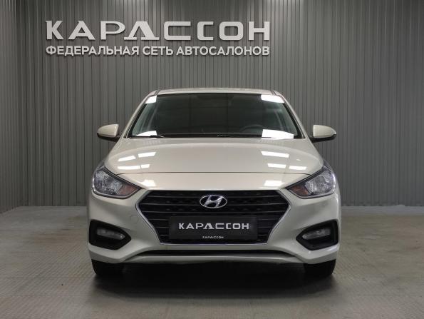 Hyundai Solaris II с пробегом 2019 года, цена 960 000 рублей, 191500 км, седан, Автокод Объявления