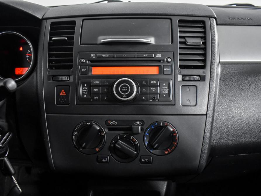 Nissan Tiida I Рестайлинг Санкт-Петербург  - изображение 17