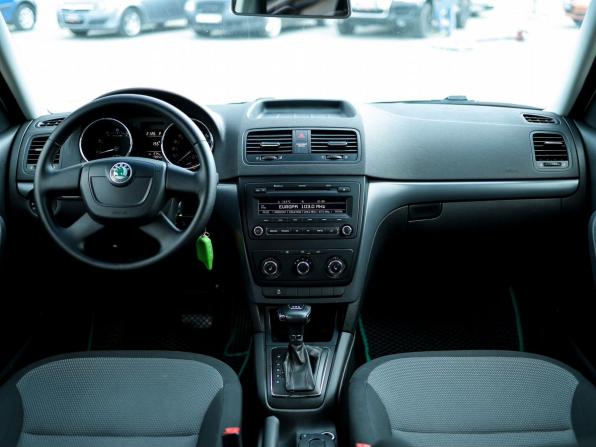 Skoda Yeti I с пробегом 2011 года, цена 799 000 рублей, 178651 км, внедорожник, Автокод Объявления
