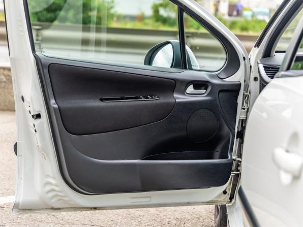 Peugeot 207 I с пробегом 2009 года, цена 458 000 рублей, 125554 км, хэтчбек, Автокод Объявления