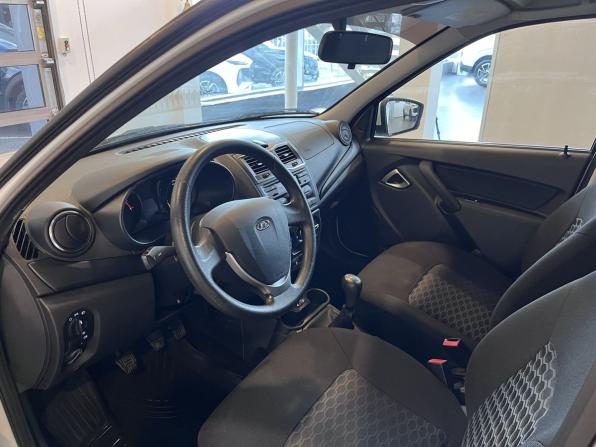Lada (ВАЗ) Granta I Рестайлинг с пробегом 2021 года, цена 835 000 рублей, 79764 км, лифтбек, Автокод Объявления