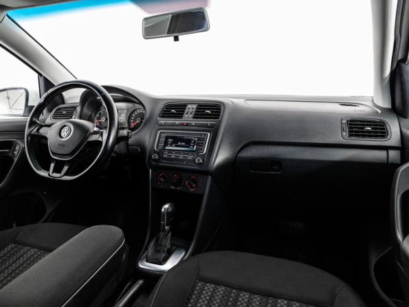 Volkswagen Polo V Рестайлинг с пробегом 2016 года, цена 799 000 рублей, 224998 км, седан, Автокод Объявления