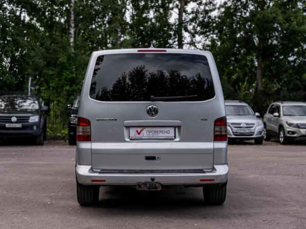 Volkswagen Multivan T5 с пробегом 2008 года, цена 1 375 000 рублей, 254225 км, минивэн, Автокод Объявления