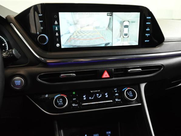 Hyundai Sonata VIII (DN8) с пробегом 2021 года, цена 2 750 000 рублей, 58810 км, седан, Автокод Объявления