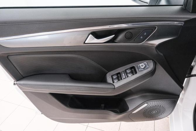Haval Jolion I с пробегом 2022 года, цена 1 979 000 рублей, 39948 км, внедорожник, Автокод Объявления