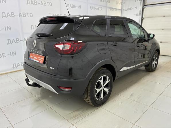 Renault Kaptur I с пробегом 2018 года, цена 1 190 000 рублей, 207000 км, внедорожник, Автокод Объявления