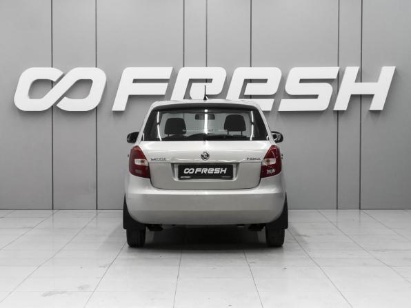 Skoda Fabia II Рестайлинг с пробегом 2013 года, цена 865 000 рублей, 65197 км, хэтчбек, Автокод Объявления