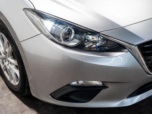 Mazda Axela III с пробегом 2015 года, цена 1 360 000 рублей, 81200 км, хэтчбек, Автокод Объявления