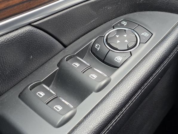 Ford Explorer V Рестайлинг с пробегом 2017 года, цена 2 900 000 рублей, 162984 км, внедорожник, Автокод Объявления