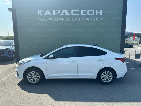 Hyundai Solaris II с пробегом 2019 года, цена 945 000 рублей, 95805 км, седан, Автокод Объявления