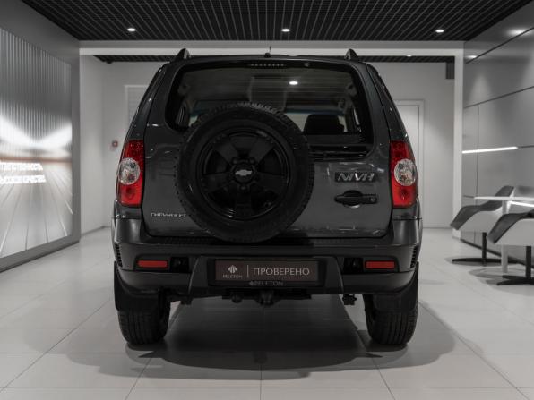 Chevrolet Niva I Рестайлинг с пробегом 2016 года, цена 730 000 рублей, 91570 км, внедорожник, Автокод Объявления