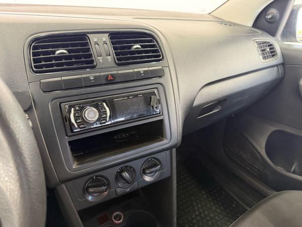 Volkswagen Polo V с пробегом 2012 года, цена 490 000 рублей, 204074 км, седан, Автокод Объявления