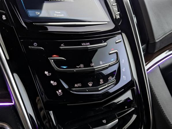 Cadillac Escalade IV с пробегом 2020 года, цена 6 100 000 рублей, 47064 км, внедорожник, Автокод Объявления