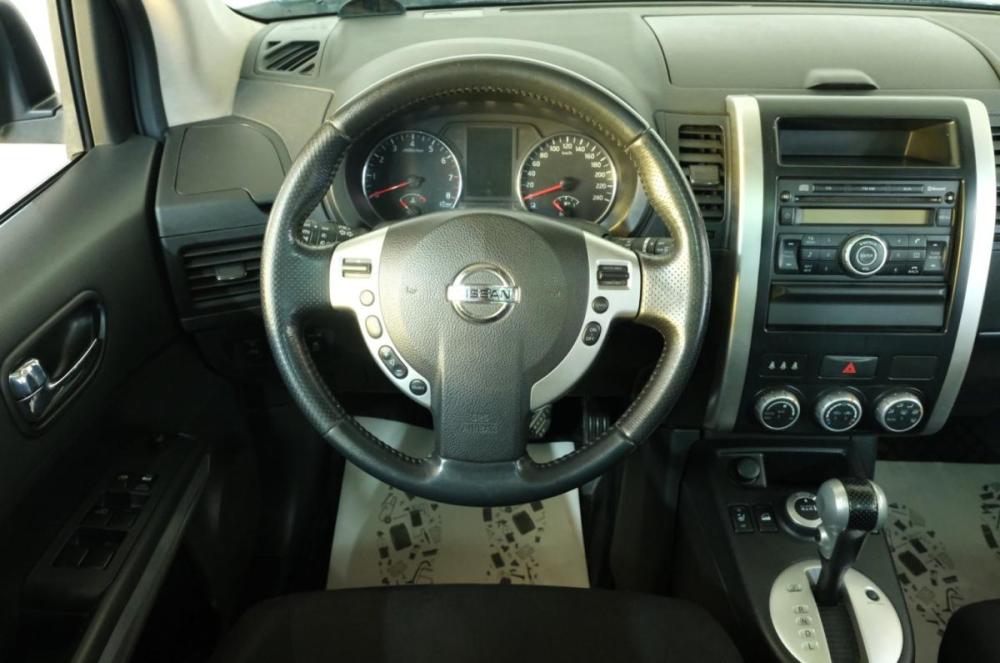 Nissan X-Trail II Рестайлинг Омск  - изображение 12