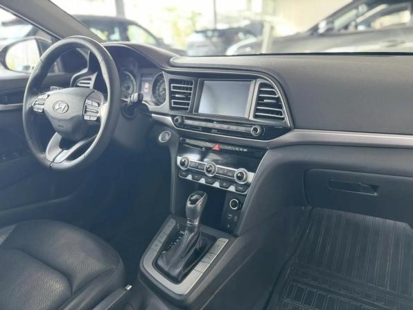 Hyundai Elantra VI (AD) Рестайлинг с пробегом 2019 года, цена 1 635 000 рублей, 70531 км, седан, Автокод Объявления