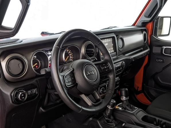 Jeep Wrangler IV (JL) с пробегом 2018 года, цена 4 100 000 рублей, 34003 км, внедорожник, Автокод Объявления