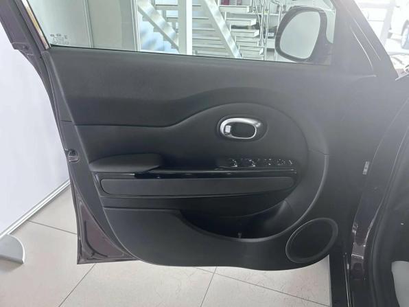 Kia Soul II Рестайлинг с пробегом 2018 года, цена 1 680 000 рублей, 97000 км, хэтчбек, Автокод Объявления