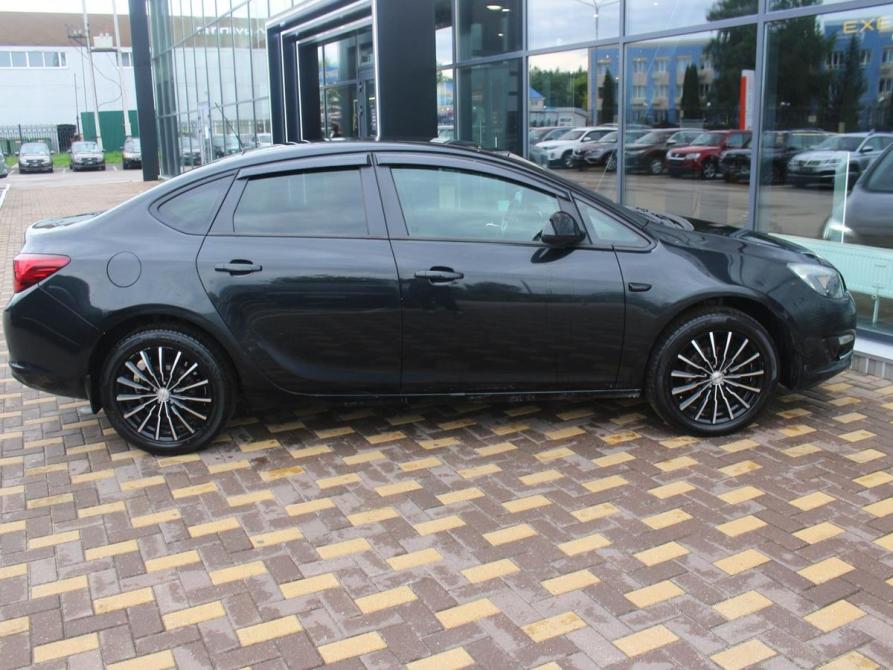 Opel Astra J Рестайлинг Калуга  - изображение 4