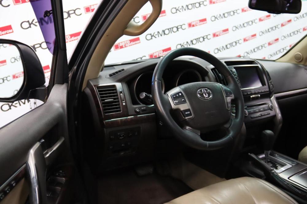 Toyota Land Cruiser 200 Series Сургут  - изображение 7