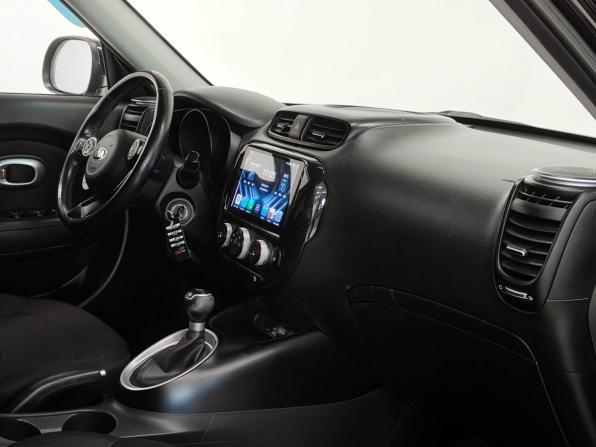 Kia Soul II Рестайлинг с пробегом 2017 года, цена 1 336 000 рублей, 153120 км, хэтчбек, Автокод Объявления
