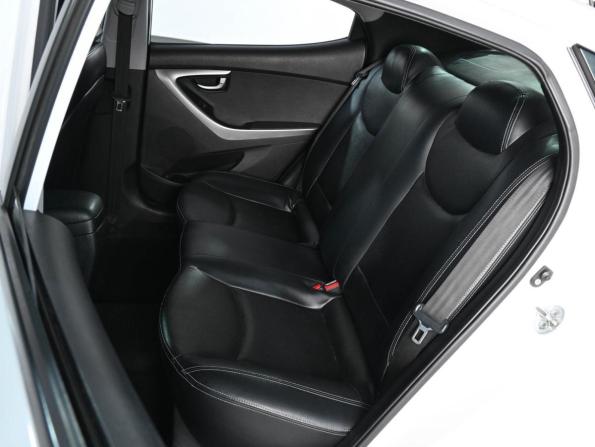 Hyundai Avante V с пробегом 2012 года, цена 1 249 000 рублей, 191349 км, седан, Автокод Объявления