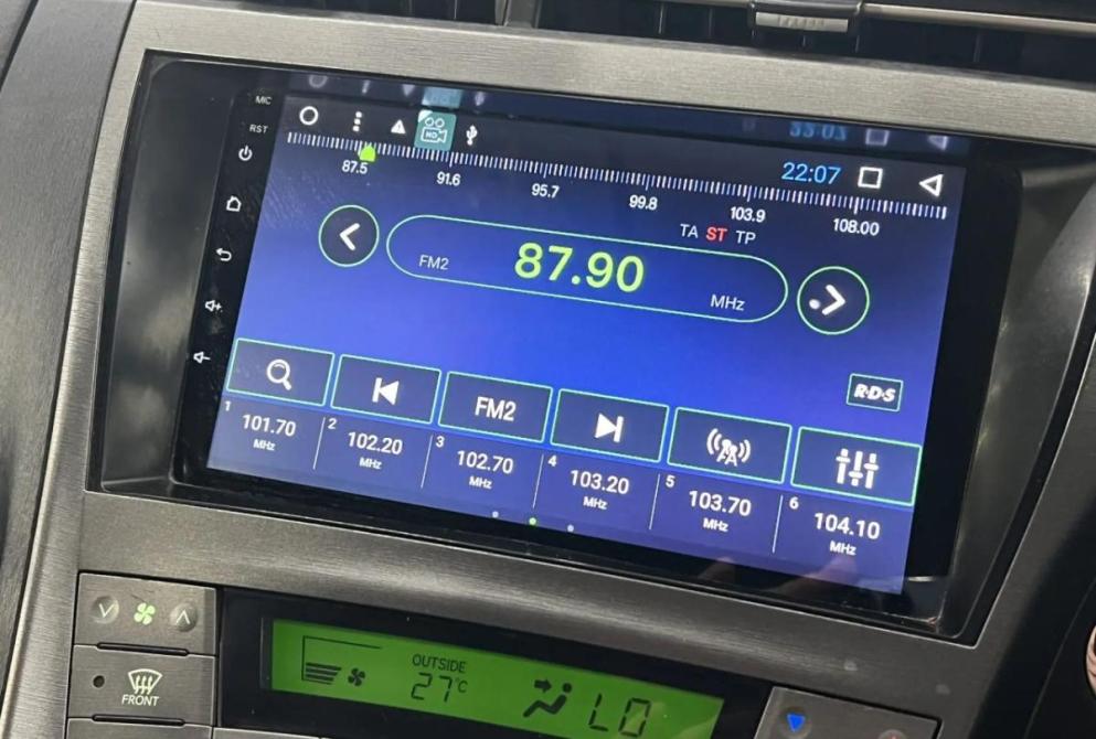 Toyota Prius III Рестайлинг (XW30) Астрахань  - изображение 21